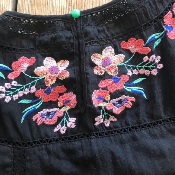 SOLD Umgee Embroidered Bohemian Tunic Dress - Picture 8 of 8